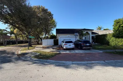 Miami Lakes Residential 1
