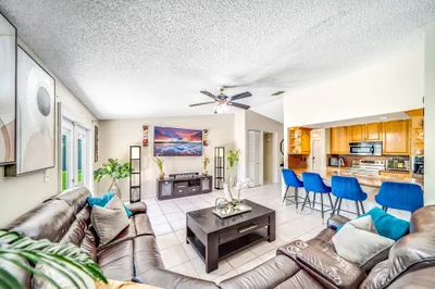 2533 Doral Way 1