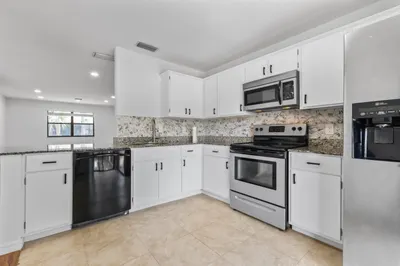 364 Quebec Court 1