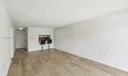 1900 W 68th St #B203 Photo
