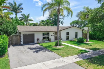 9241 SW 183rd Ter 1