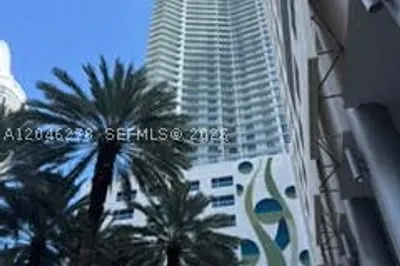 185 SW 7th St #3009 1