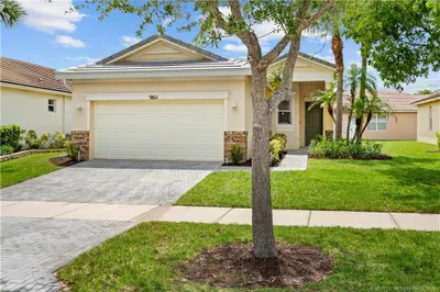 9811 SW Glenbrook Drive 1