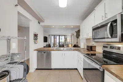 20 Royal Palm Way #204 1
