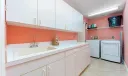 6 Pineapple Lane Photo
