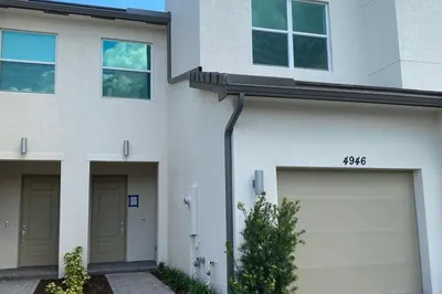4946 Navali Drive 1
