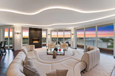 425 S BEACH Road #7R 1