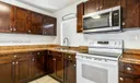 117 E 10th St Photo