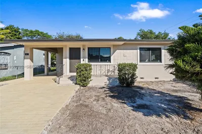 811 NW 115th St 1