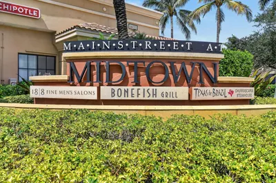 4905 MIDTOWN Lane #2107 1