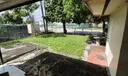 610 E 6th Pl Photo