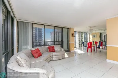 2049 S Ocean Dr #1010 1