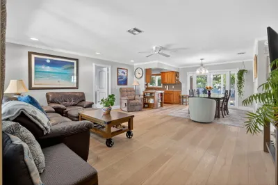 5095 SE Manatee Terrace 1