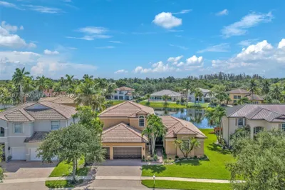 3521 SW 146th Ter 1
