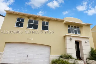 11981 SW 271st Ter 1