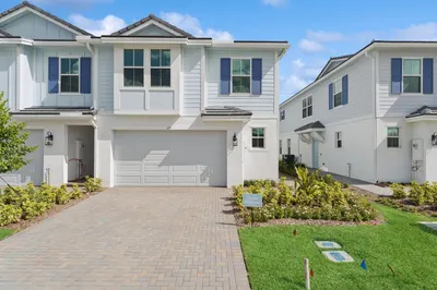 125 SE Birch Terrace #55 1