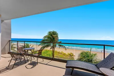 DIRECT Ocean View!