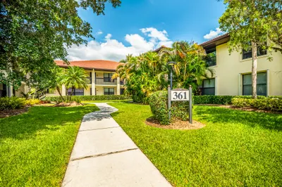 361 SW South River Drive #101 1