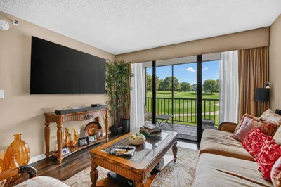 7819 Lakeside Boulevard #836 1