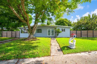 11445 SW 43rd Ter 1
