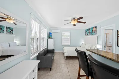 333 NE 7th Ave 1