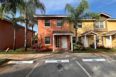 6822 SIENNA CLUB DR #6822 1