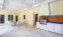 296 Ocean Blvd Photo