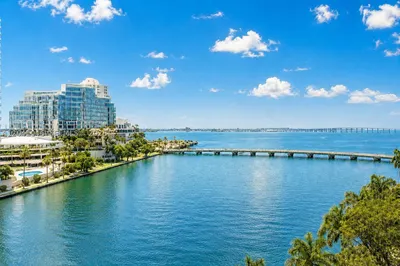 495 Brickell Ave #BAY807 1