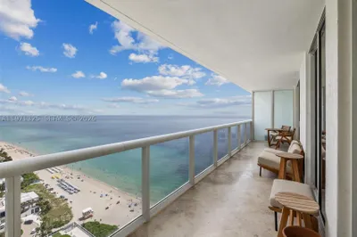 1830 S OCEAN DR #2811 1