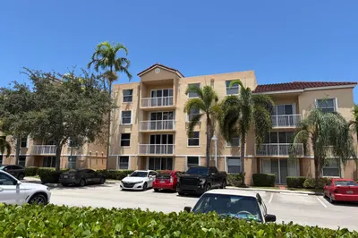 519 E Sheridan Street #307 Street #3072 1
