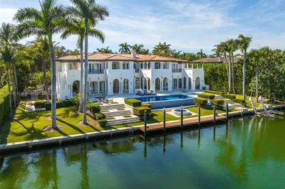 365 Arvida Pkwy 1