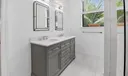 425 NW 12th Street Photo