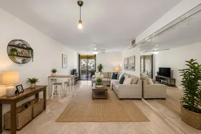 750 SE 6th Avenue #125 1