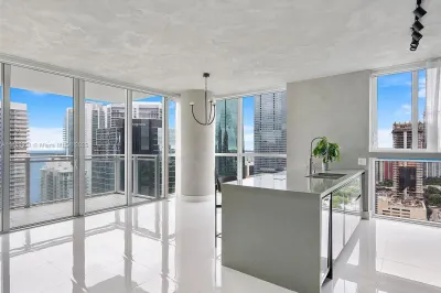 1080 Brickell Ave #2900 1