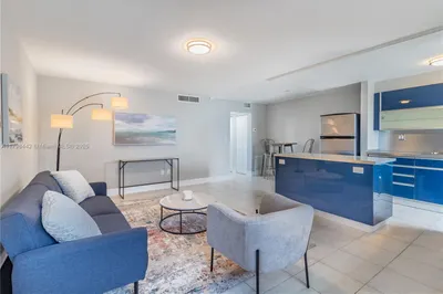 301 Jefferson Ave #4D 1