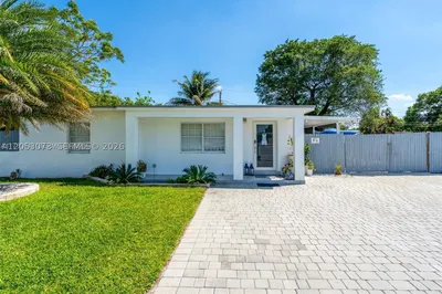3440 NW 7th Ct 1