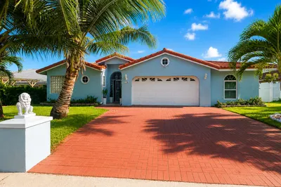 1716 Pierce Drive 1