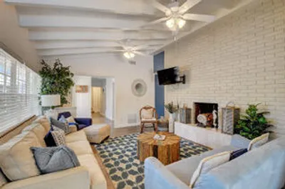 521 NW 14th Street 1