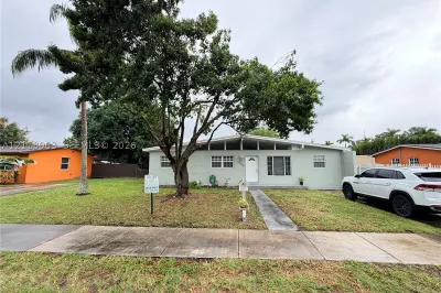 900 NW 178th Ter #900 1