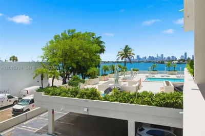 5 Island Ave #2F 1