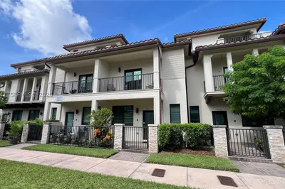 4738 NW 83rd Path #4738 1