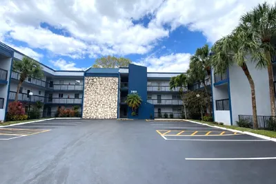 3160 HOLIDAY SPRINGS Boulevard #7-311 1