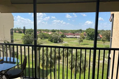 3841 Environ Blvd #629 1