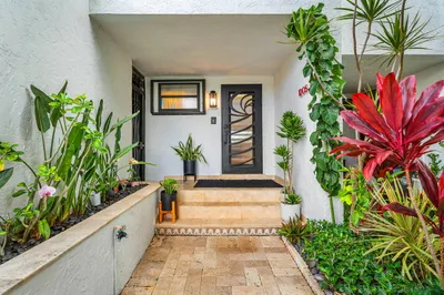 1005 Bel Air Drive #5 1