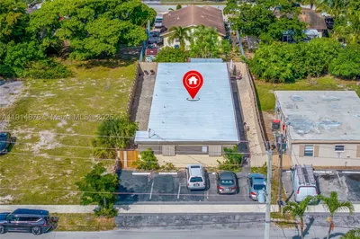 223 SW 5th Ct 1