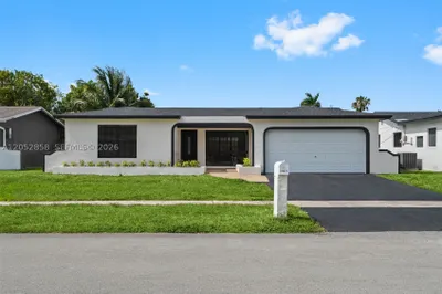 10171 NW 24th St 1