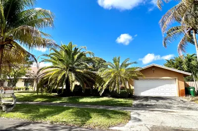20616 NE 9th Pl #20616 1