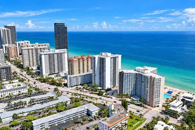 3180 S Ocean Drive #304 1