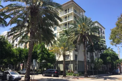 1919 Van Buren St #215A 1