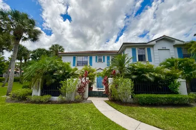 359 Prestwick Circle #2 1